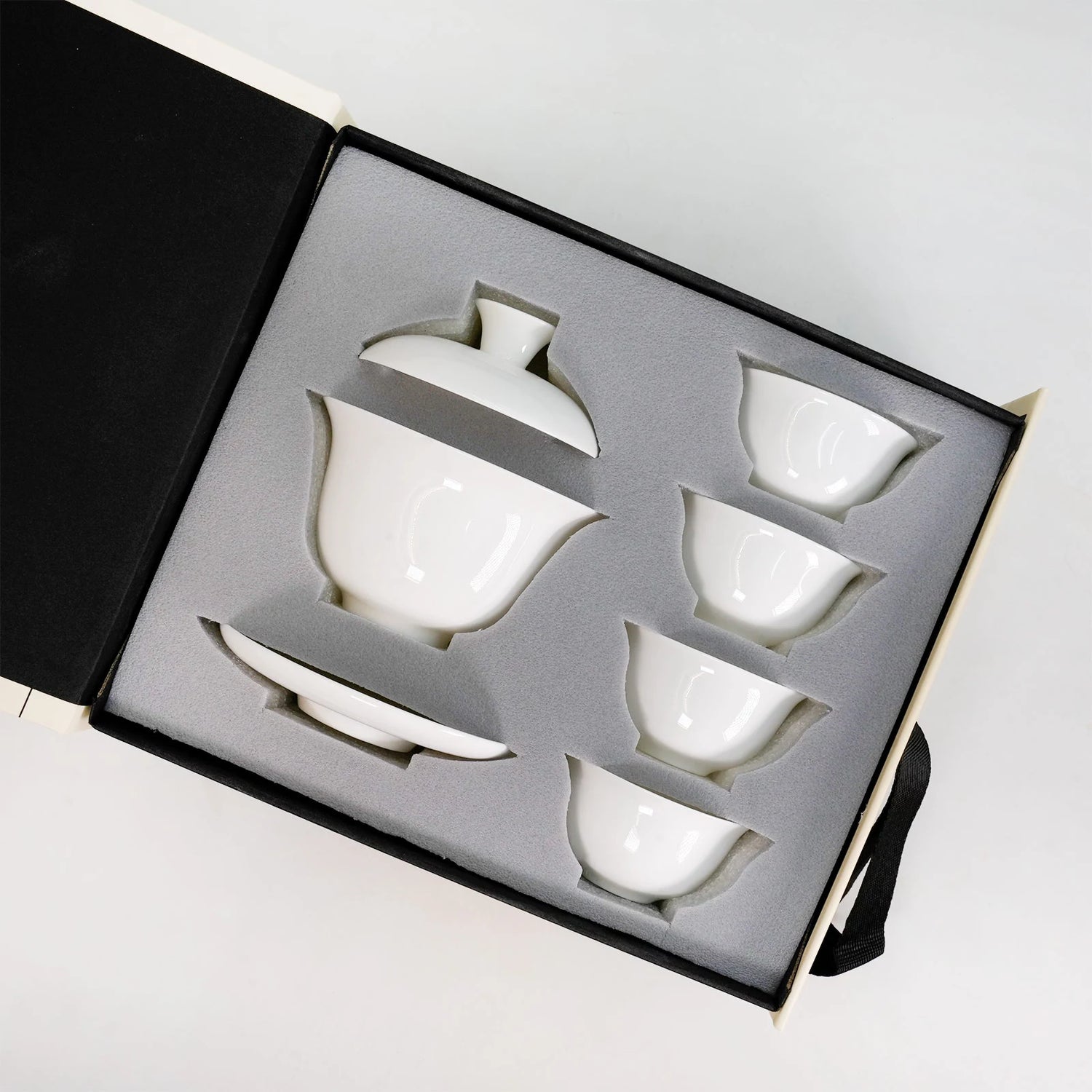 110ml Bone China Gaiwan – Beginner-Friendly & Aroma-Focused