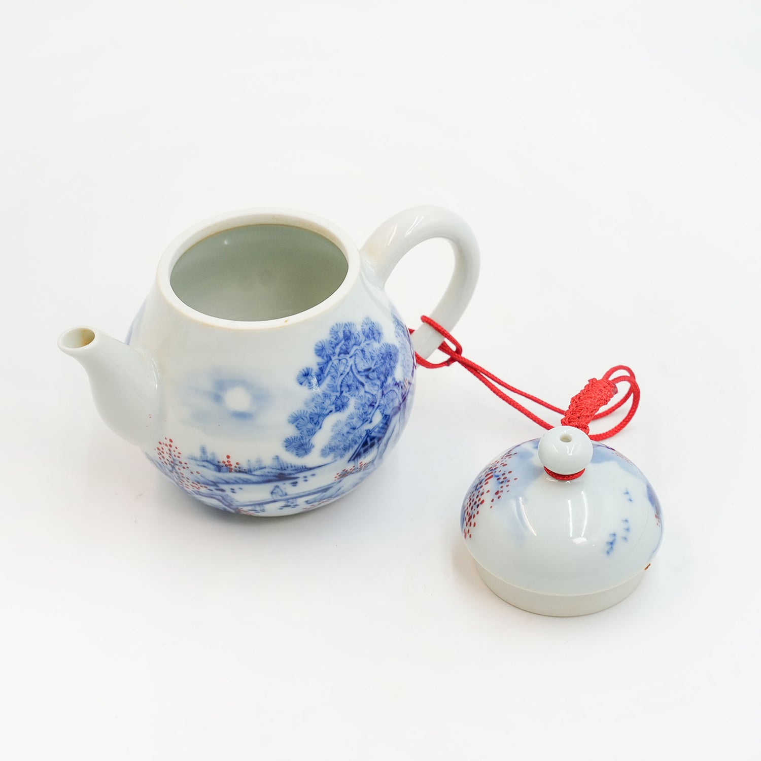 Jingdezhen Blue & White Porcelain Teapot – Hand-Painted – Only One in Stock (140ml)