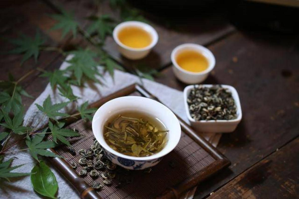 Health Benefits of Dahongpao Tea: Antioxidants and More From This Prized Varietal
