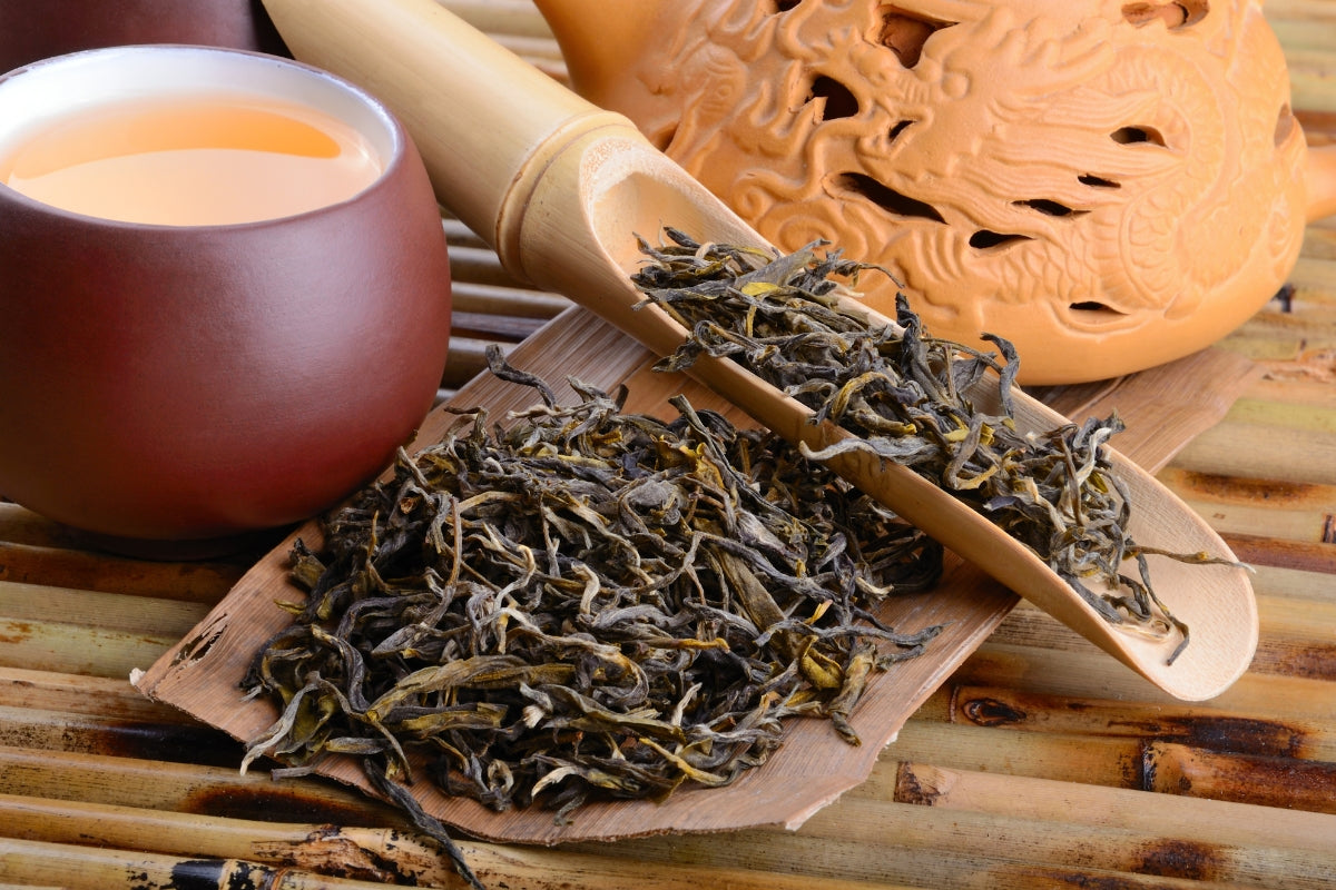 The Delicate Balance of Loose Leaf Oolong Tea