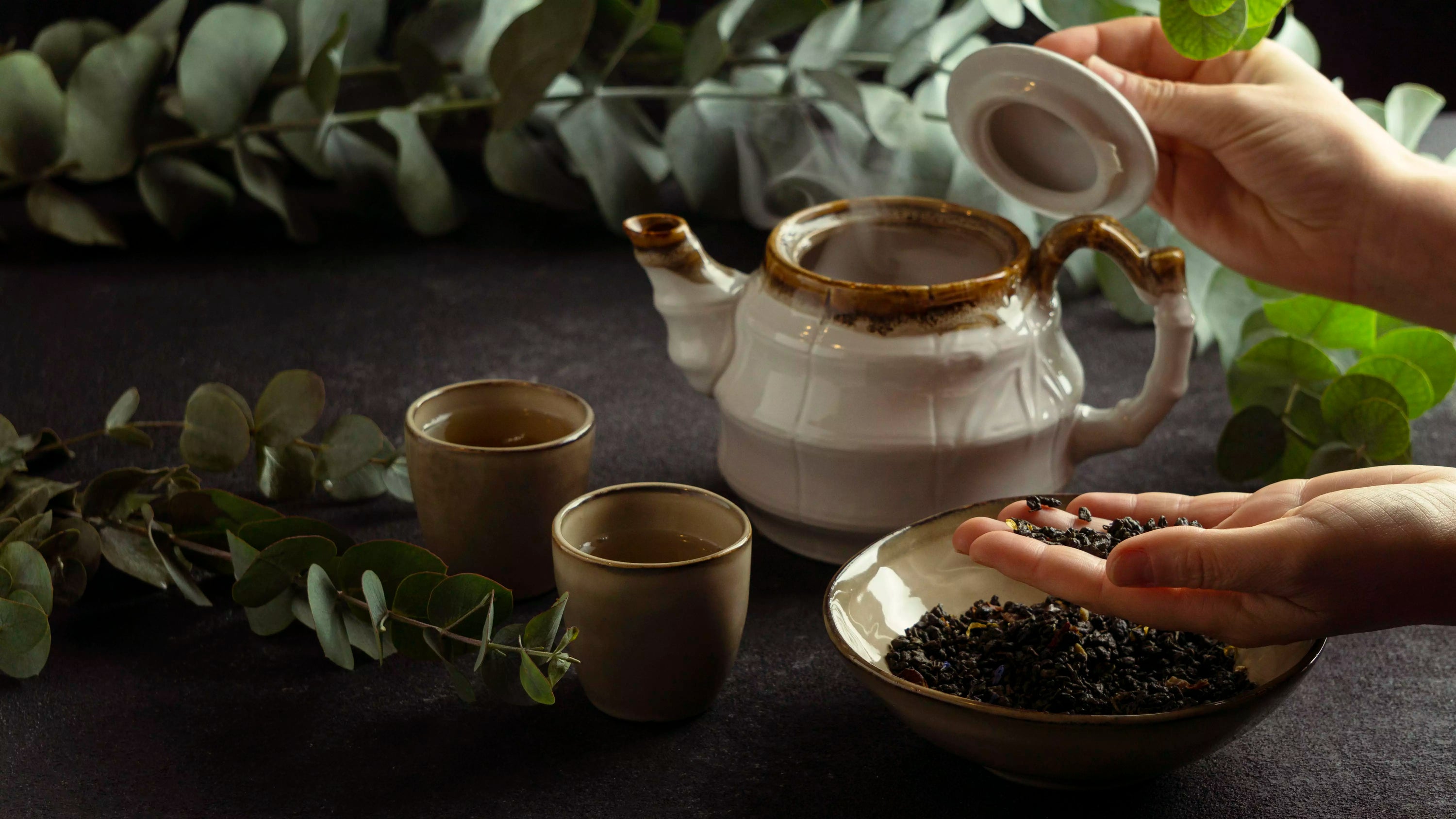Oolong Vs. Green Tea-Everything You Need to Know