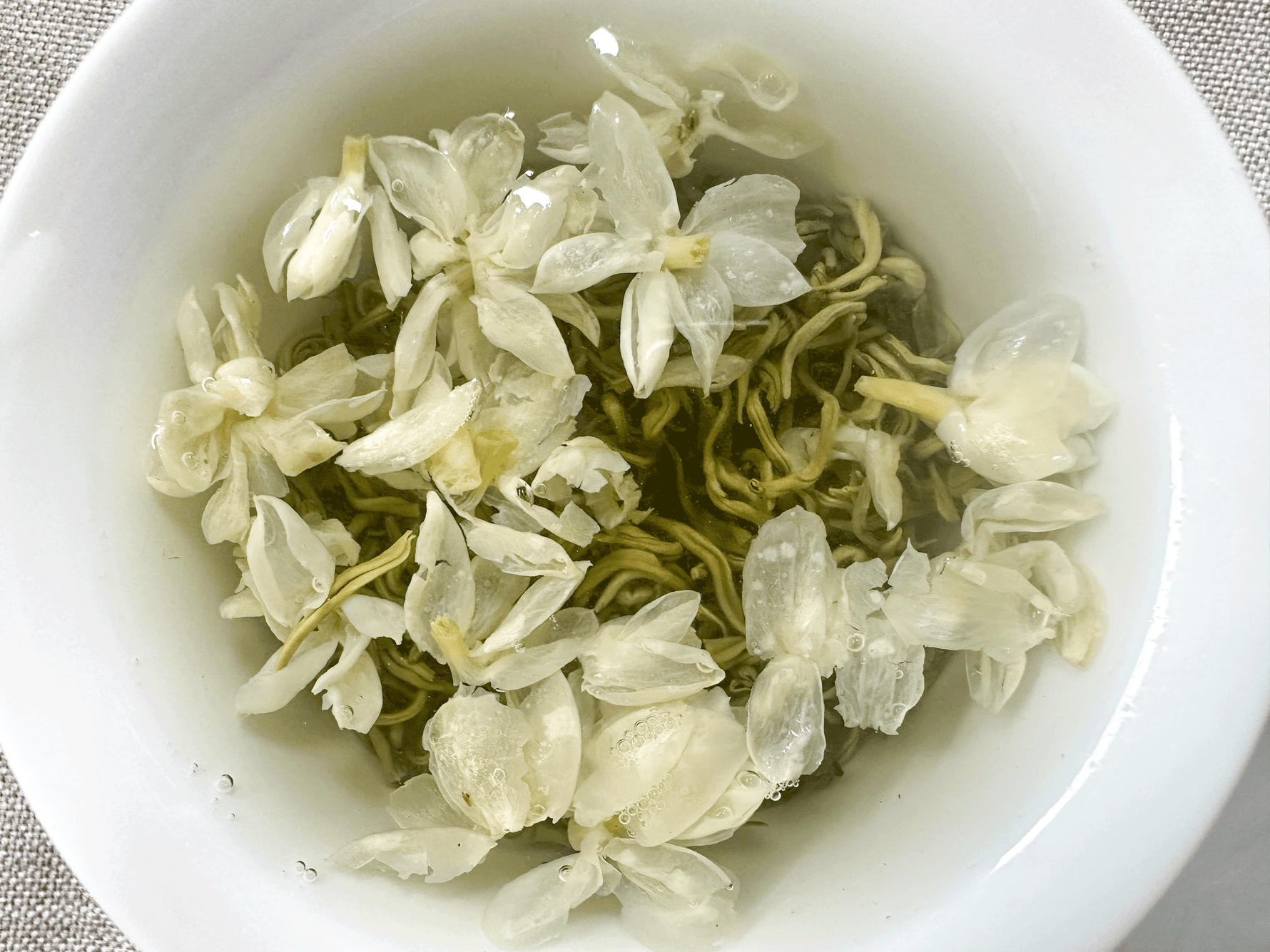 How to Choose the Best Jasmine Tea