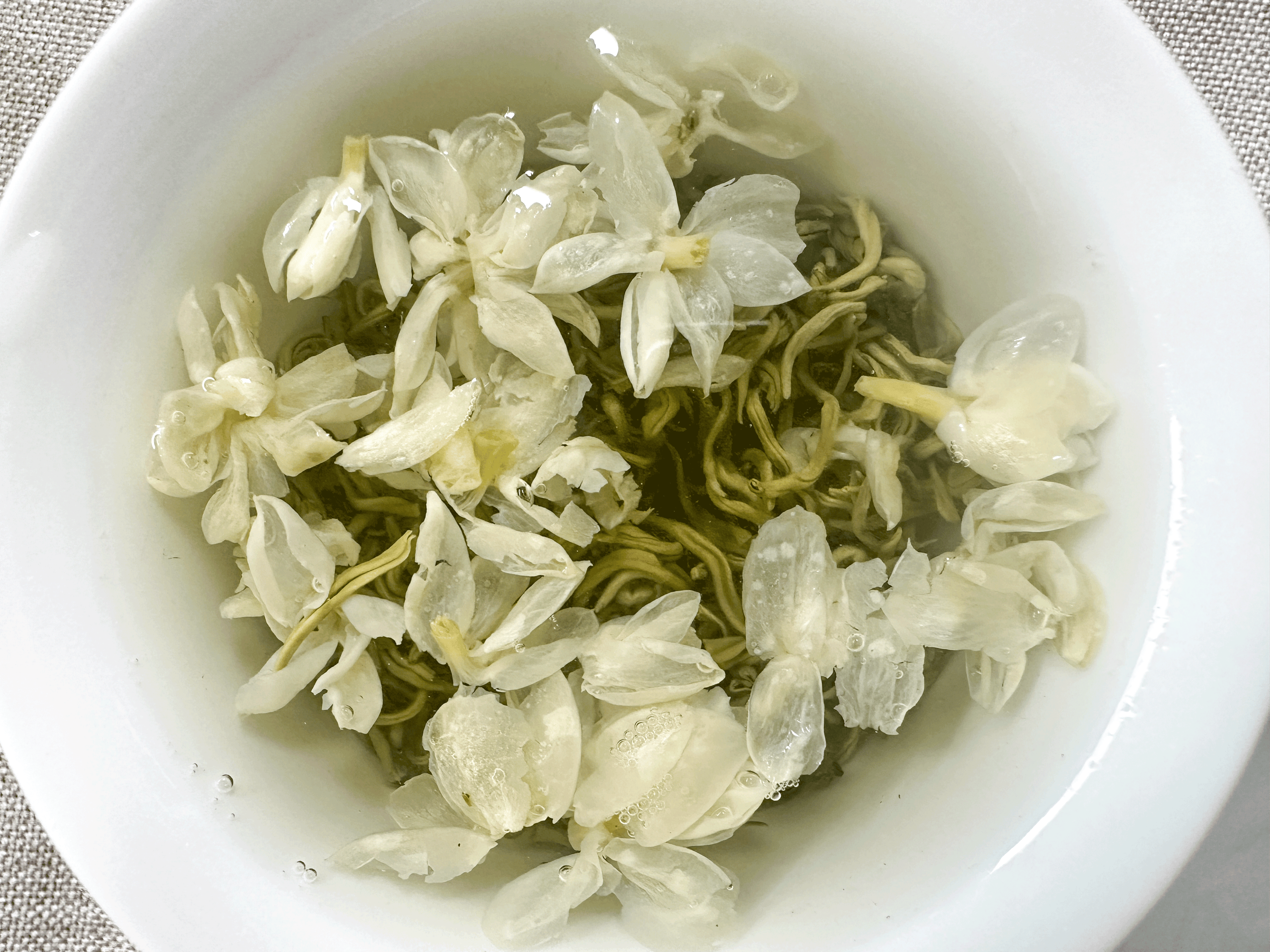 How to Choose the Best Jasmine Tea