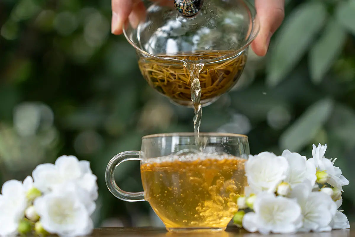 The Difference Between Jasmine Tea and Green Tea