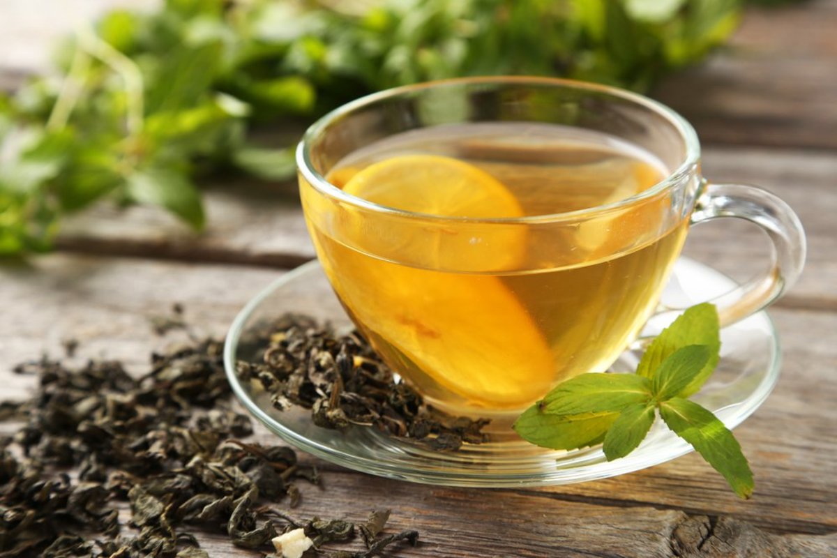 The Top 15 Health Benefits of Chinese Green Tea