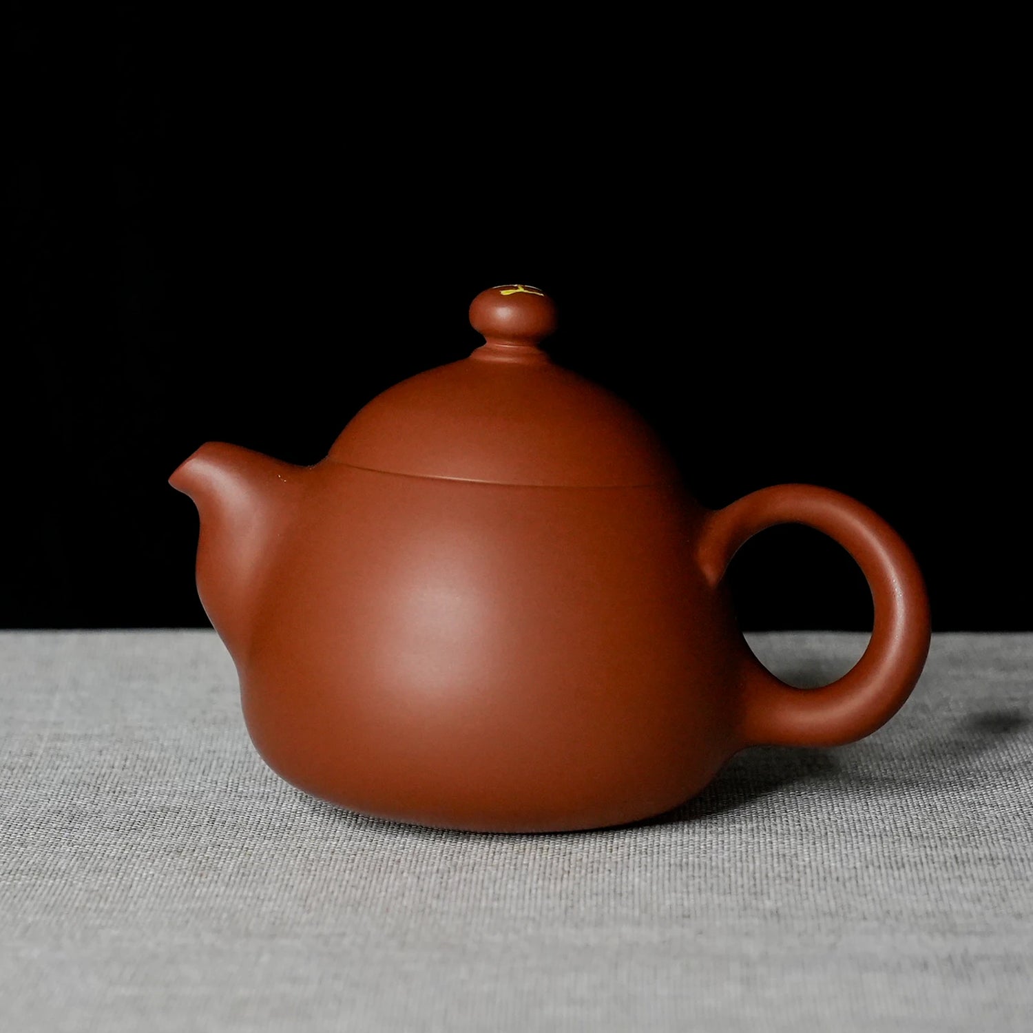 Cai Songkai Zhuni Teapot – Dragon Egg Teapot 110mL