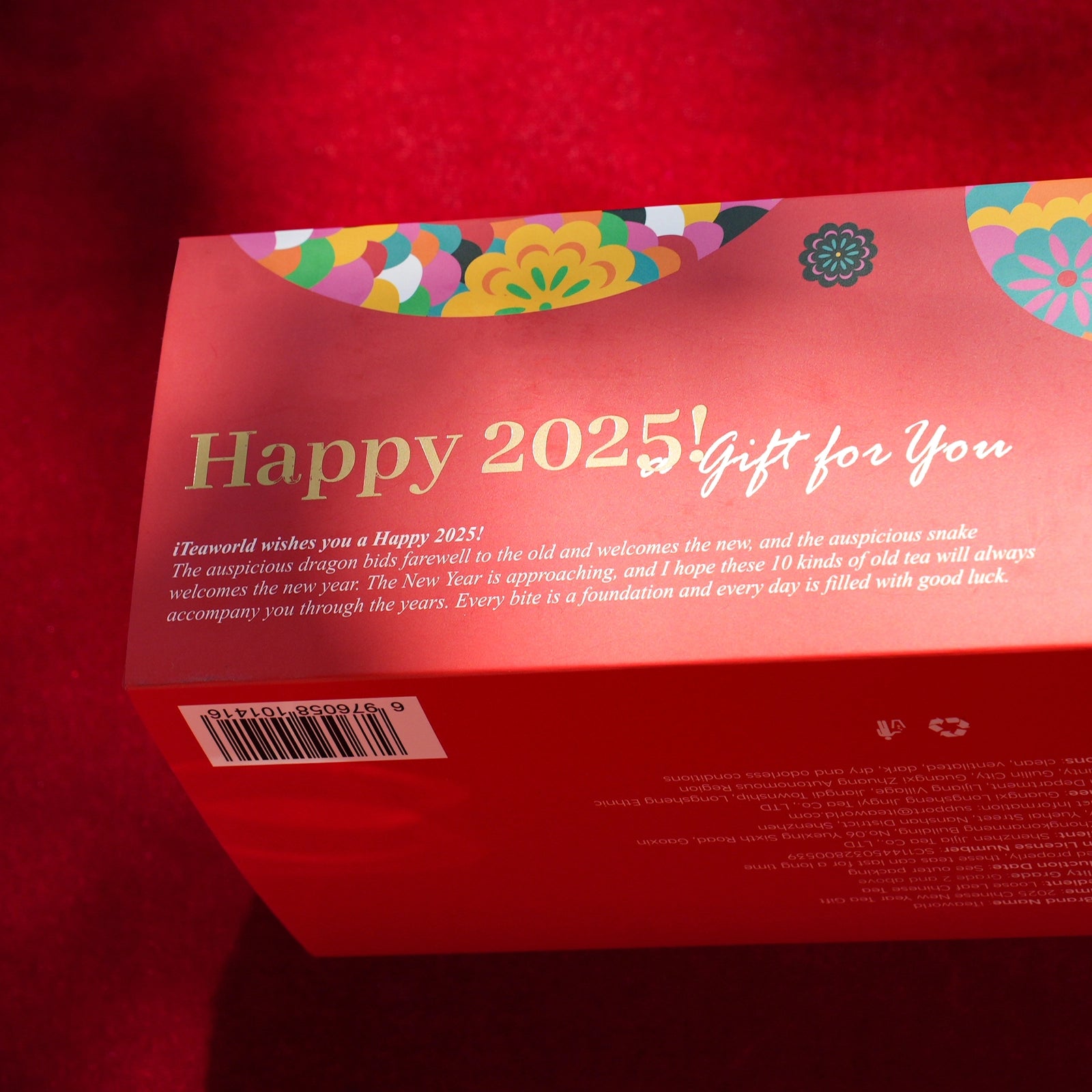 iTeaworld 2025 New Year Tea Gift Set (Year of the Snake Edition) - The Collection of 10 Aged Teas: Includes 20-Year-Old Ripe Pu-erh, 40-Year-Old Hei Zhuan (Black Brick Tea), 30-Year-Old Oolong, and more