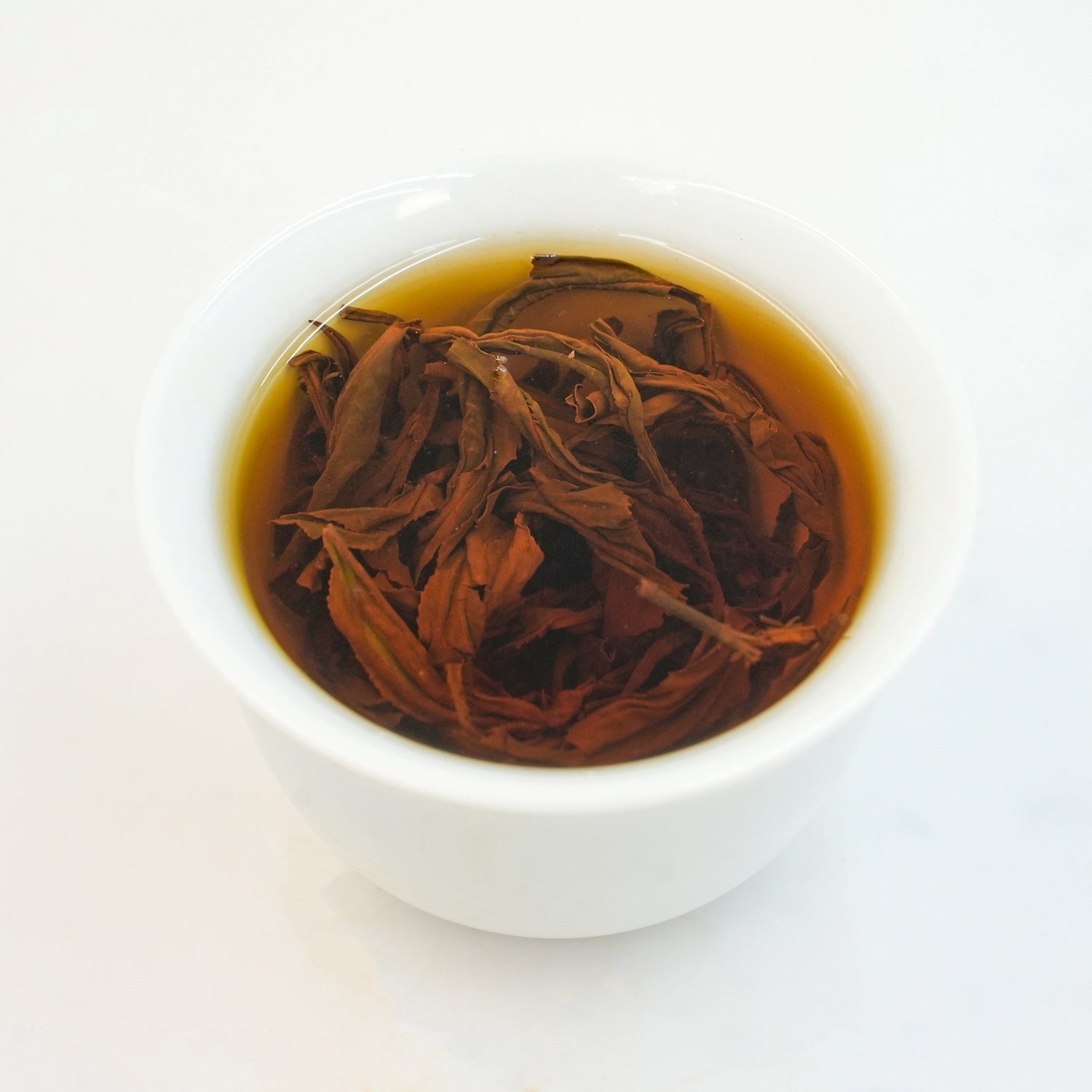 Ancient tree black Tea from Jingmai Mountain yunnan