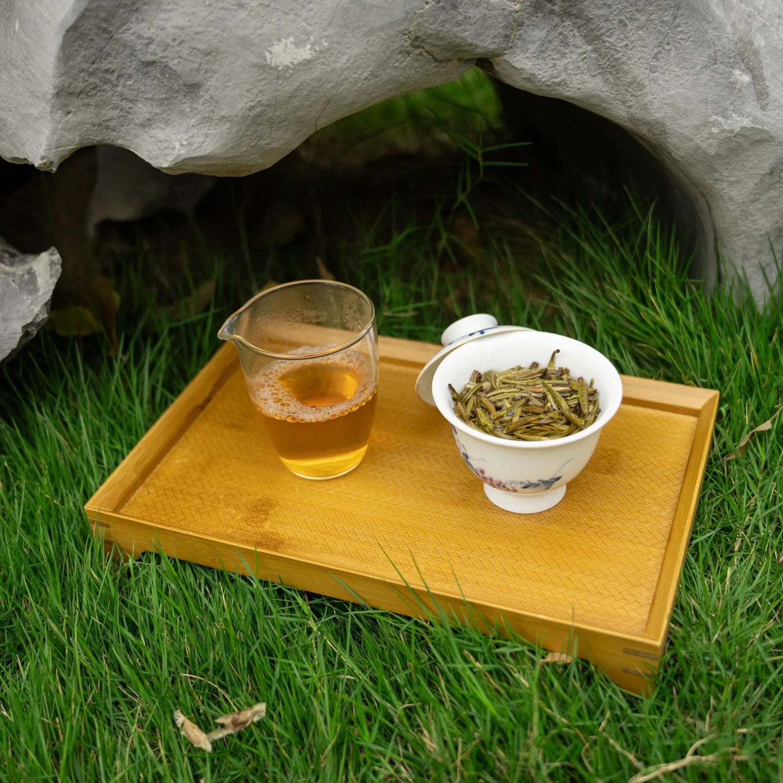 Jasmine Zhen Wang | Traditional 7-Scent Jasmine Tea (Pure buds) – Fresh, Intense Floral Aroma with Smooth, Sweet | 1200m High Mountain Tea from Minle Township, Puer, Yunnan | July 2023 Summer Tea | 3.5oz (100g) - Tasting Grade For Afternoon