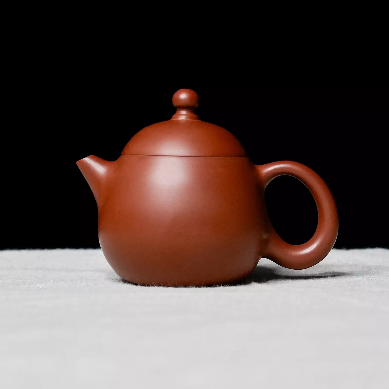 Cai Songkai Zhuni Teapot – Dragon Egg Teapot 110mL