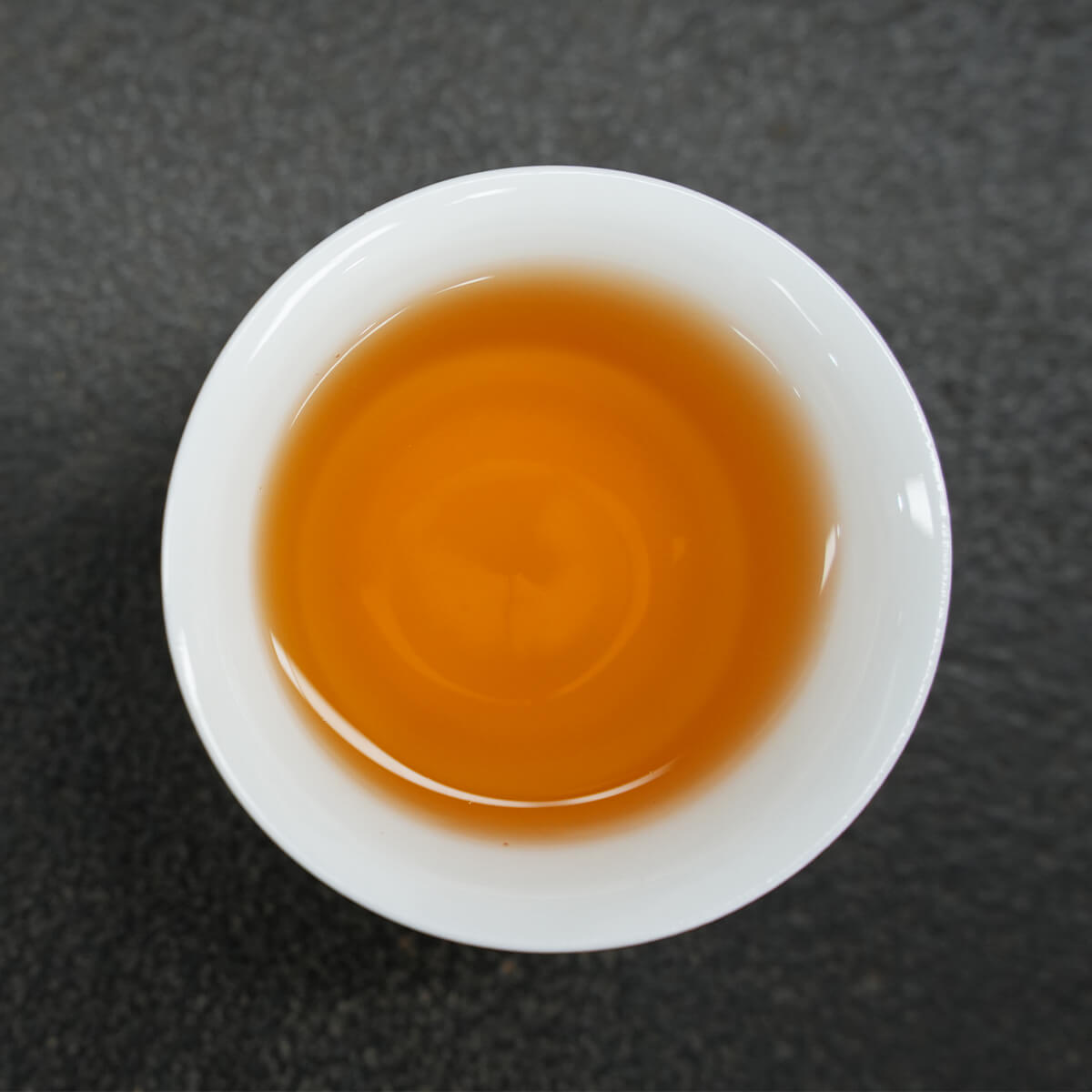 Tea-broth-color-guangxi-old-tree-black-teatea-soup