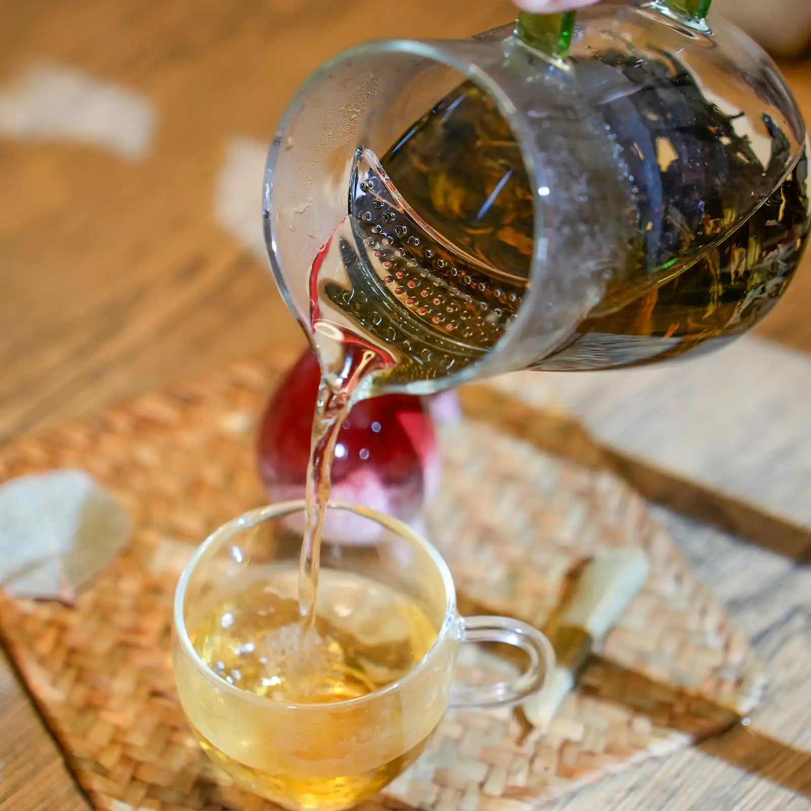 Crescent Glass Tea Infuser Cup – 450 mL – iTeaworld